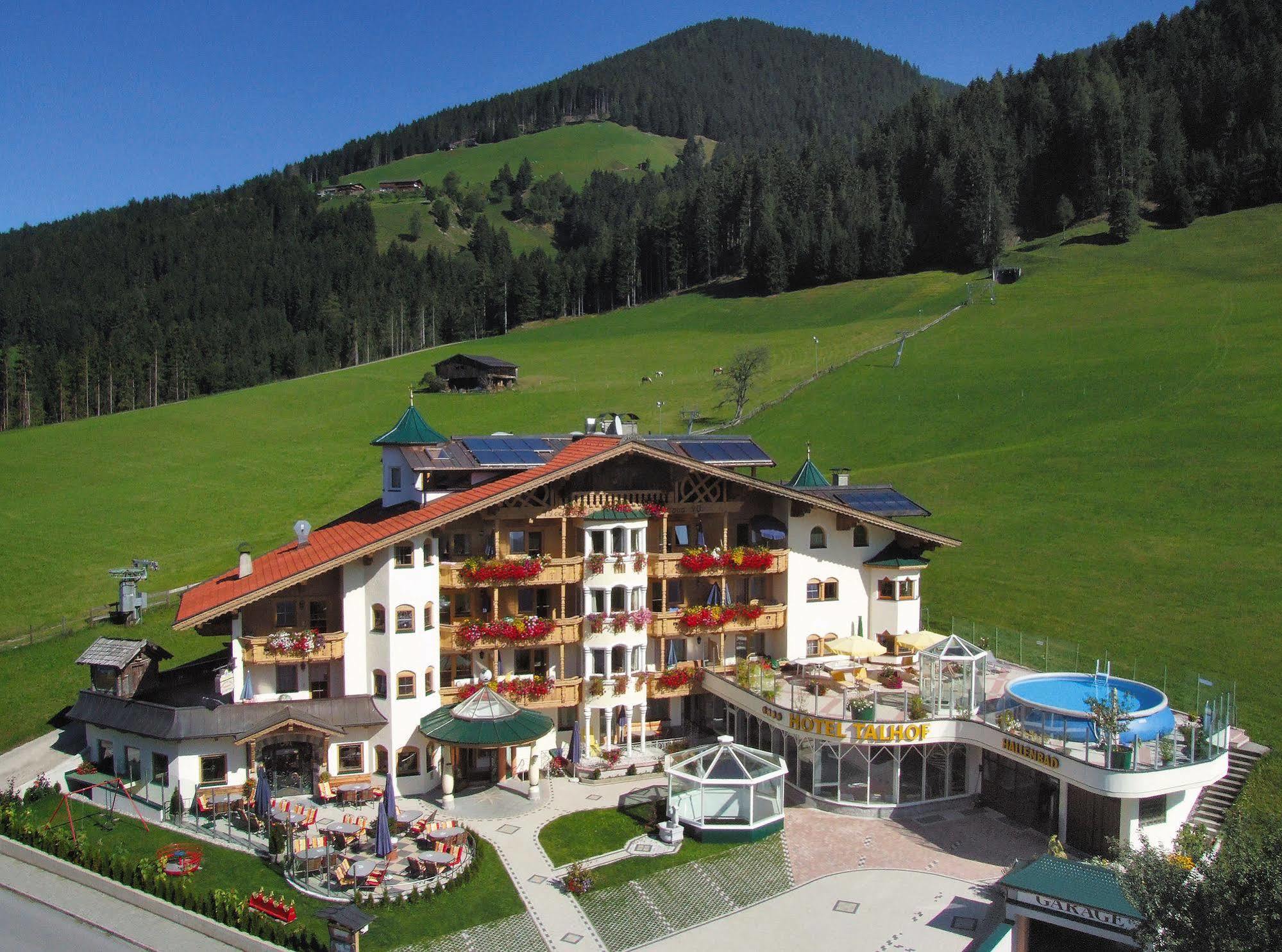 Apparthotel Talhof, Restaurant, Pool Und Spa Oberau Extérieur photo